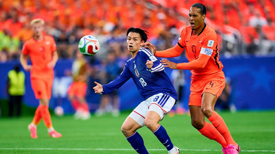Japan gleicht gegen die Niederlande zweimal aus