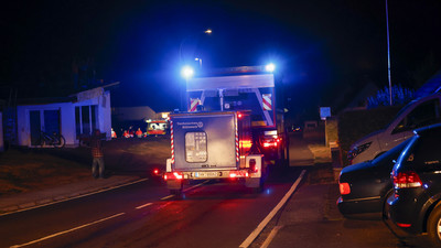 Auch das Technische Hilfswerk ist im Einsatz.