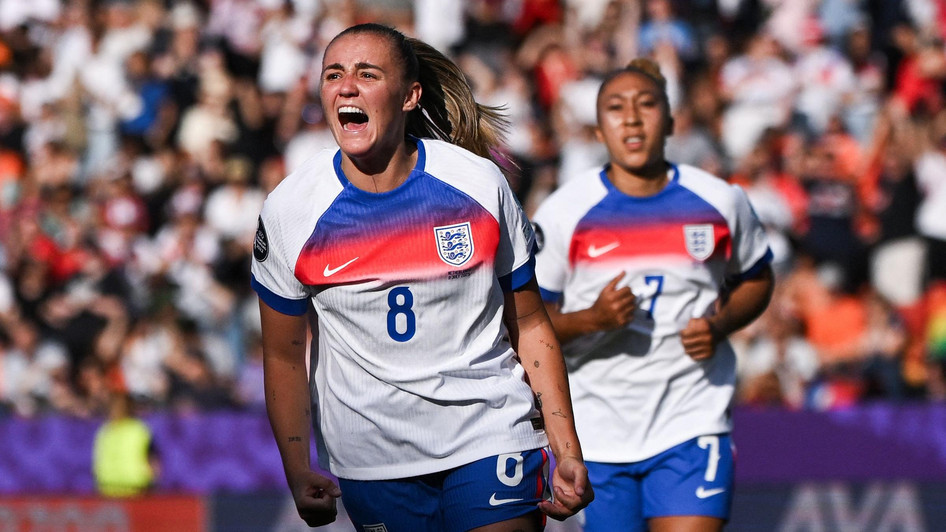 England überrollt schwache Niederländerinnen