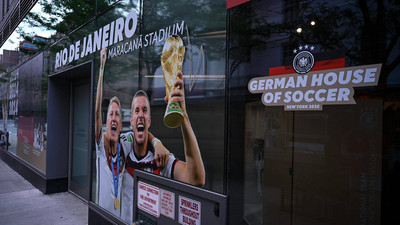 DFB in New York: Zwischen Applaus und politischem Streit